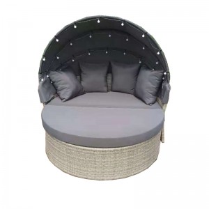 steel & wicker sunbed set with lights